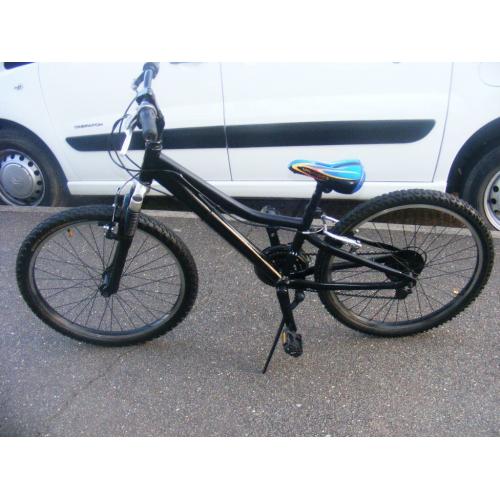 GARY FISHER 24" WHEEL ALUMINIUM BIKE IN GREAT WORKING ORDER