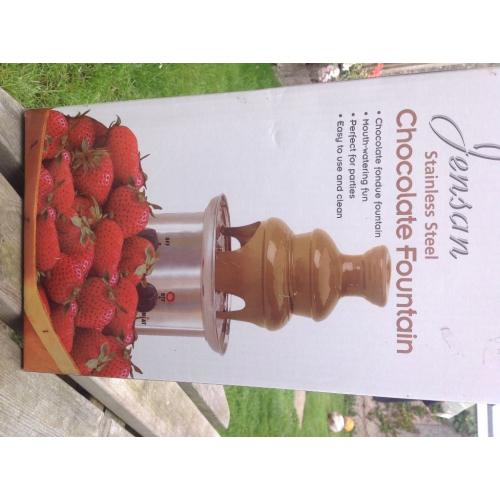Chocolate fountain