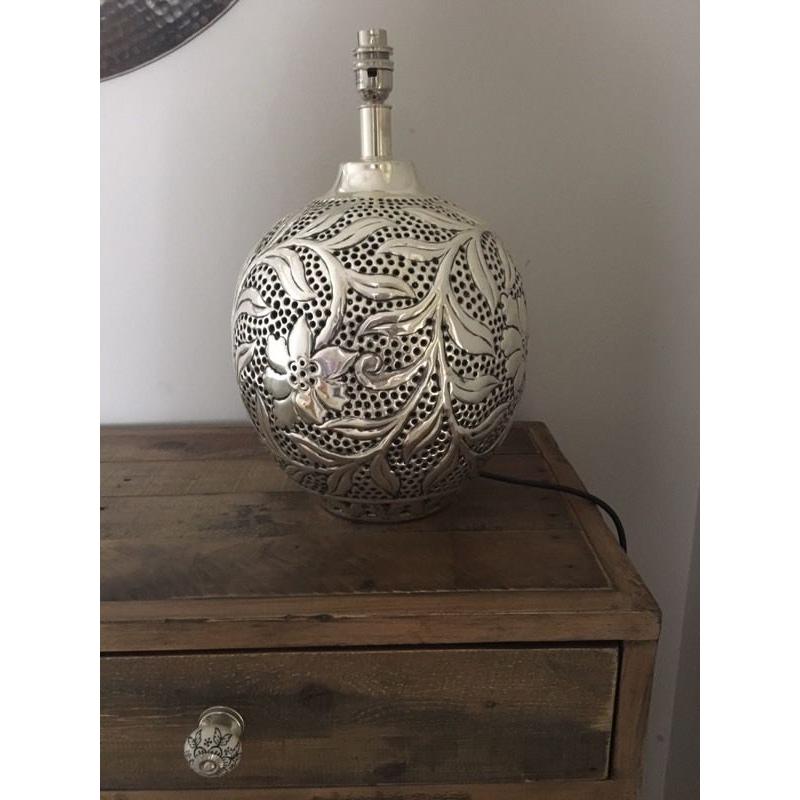 M&S Large Lamp Base