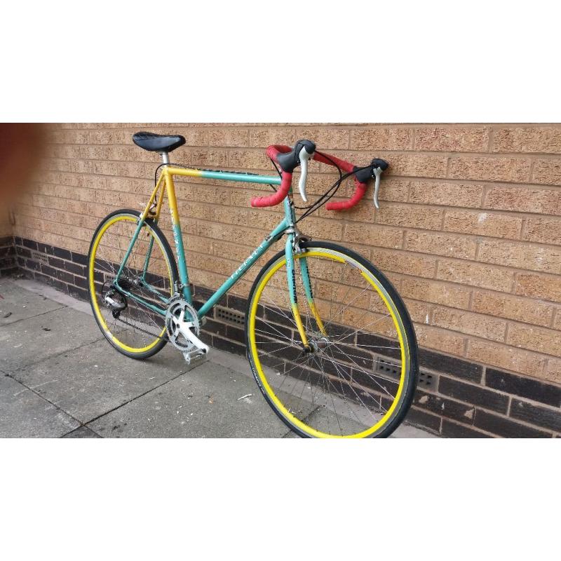 Tierney racing bike good condition (Large frame) city centre
