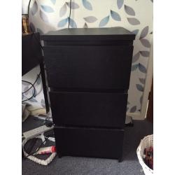 Small chest of drawers