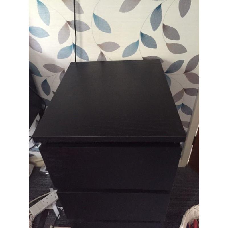 Small chest of drawers