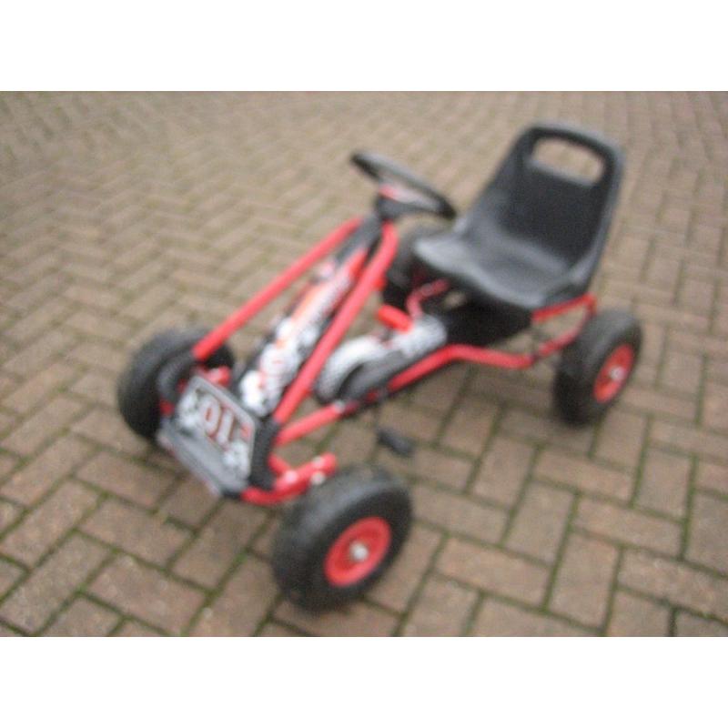 Racer Design Red Kids Childrens Pedal Go-Kart Ride-On Rubber Wheels