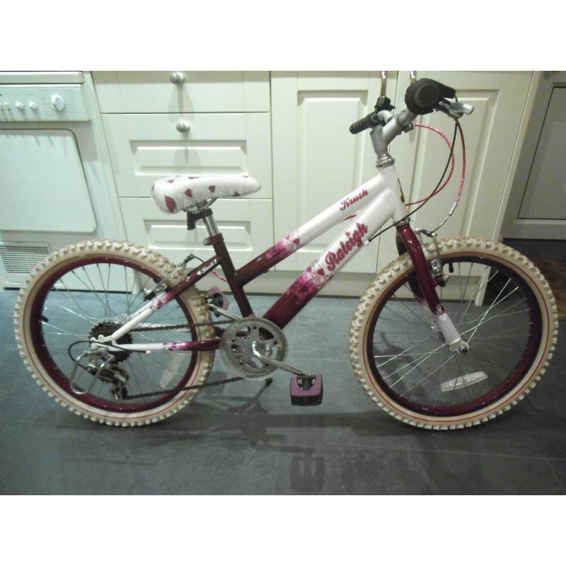 Raleigh Krush Girls Bike - 20 " (wheels)
