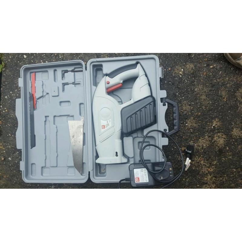 Drill sander saw 18v with cases and charger