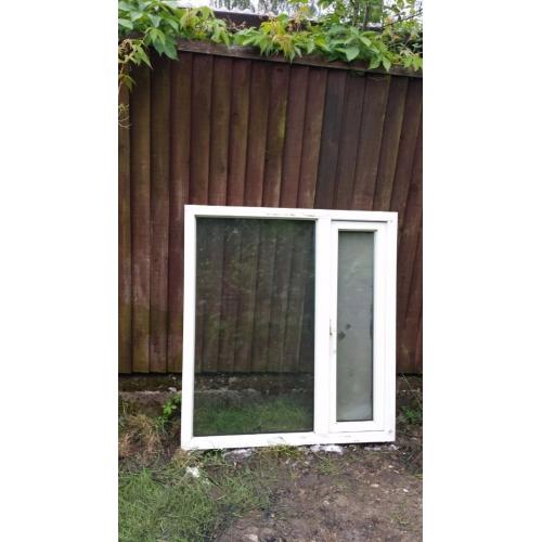 Selling window frames in good condition