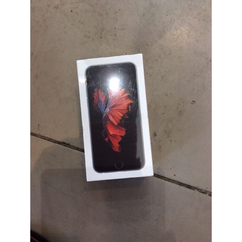 iPhone 6s unlocked brand new in box 16 gb