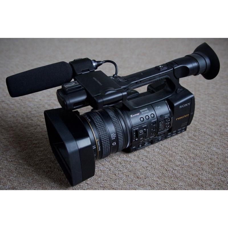 Sony HXR-NX5 Camcorder in Excellent Condition