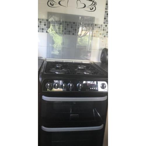 Gas cooker