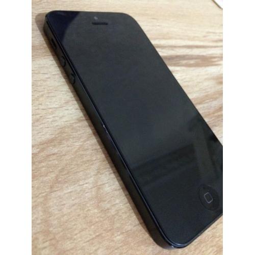 IPHONE 5 *****FACTORY UNLOCKED***