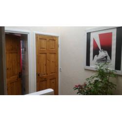 Large double room available now