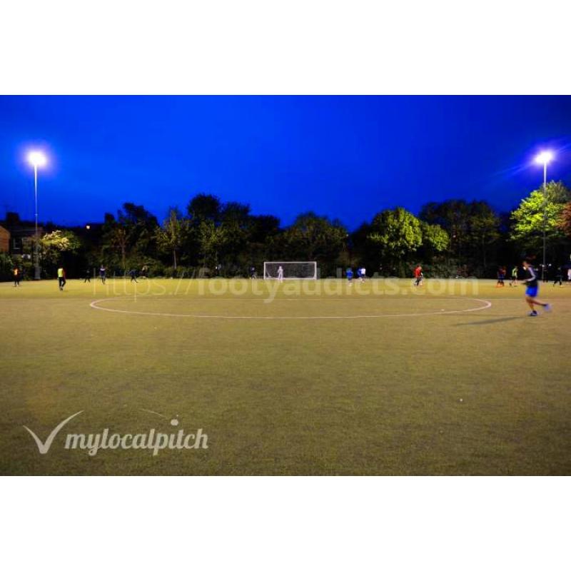 Tuesday night friendly football game in North London, needs players!