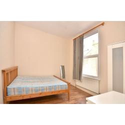 Drs, Nurses or other professionals, House Share *** NO DEPOSIT***