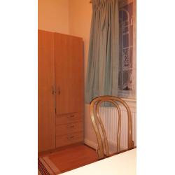 Medium sized Single room to rent for a LADY