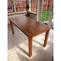 Oak effect dining table - seats 6