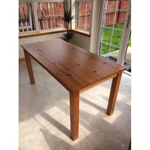 Oak effect dining table - seats 6