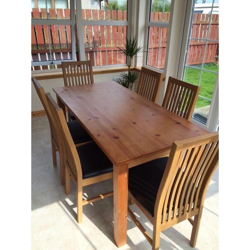 Oak effect dining table - seats 6