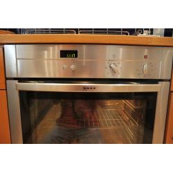 NEFF integrated electric oven