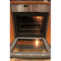 NEFF integrated electric oven