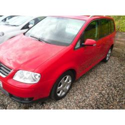 2004 VOLKSWAGEN TOURAN