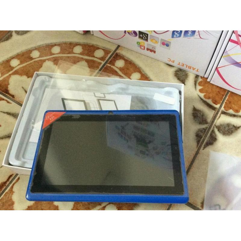 7" INCH WITH DUAL SIM ANDROID TABLET TOUCH SCREEN A33 QUAD CORE WiFi BLUETOOTH BRANDED