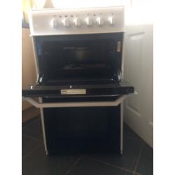 Indesit electric oven 4 hob and grill absolutely immaculate