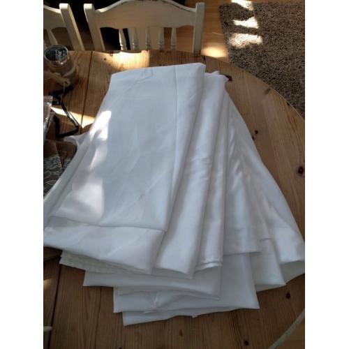 12 White table clothes
