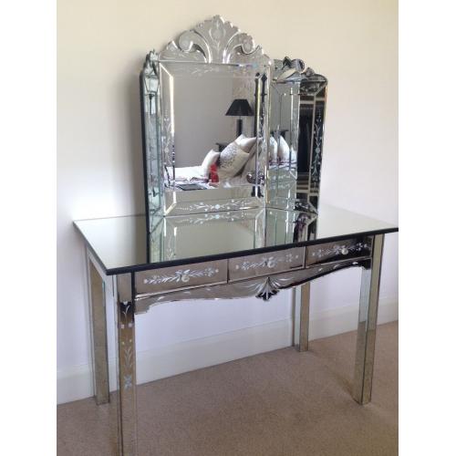 Venetian Style Mirrored Dressing Table and Mirror