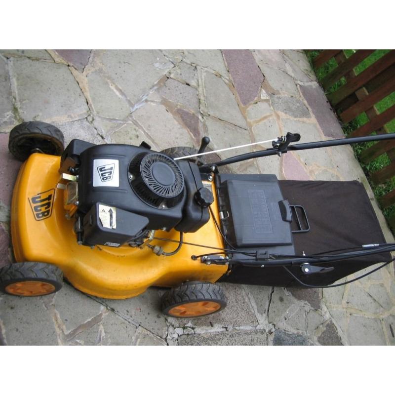 JCB self propelled mower
