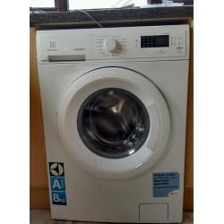 Electrolux time manager freestanding washing machine