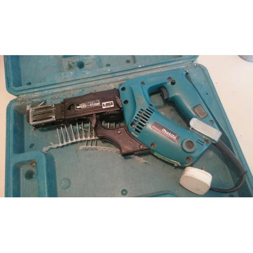 Makita 6833 Autofeed Screwdriver