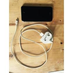i Phone 5s 16gb. Space grey, Mint condition.