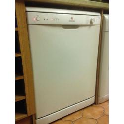 DISHWASHER HOOVER AAA CLASS WORRKING WELL