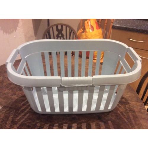 Washing basket