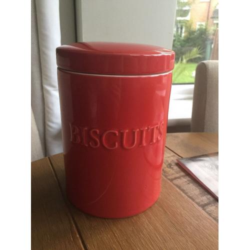 Biscuit jar