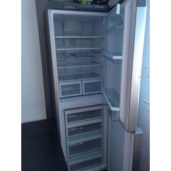 Hot point fridge freezer