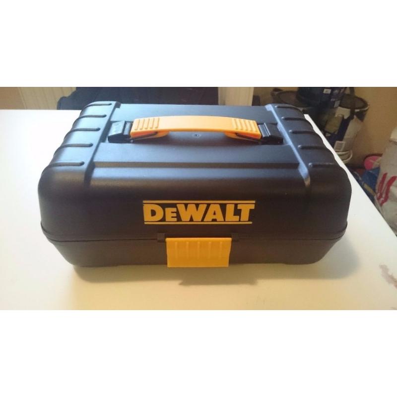 DeWalt Lunchbox