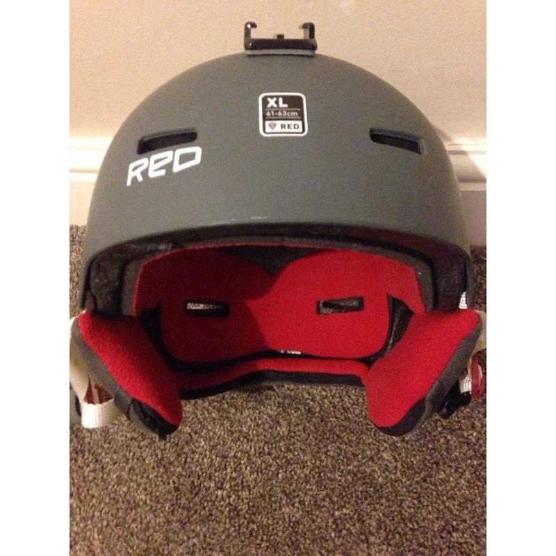 RED ski helemt