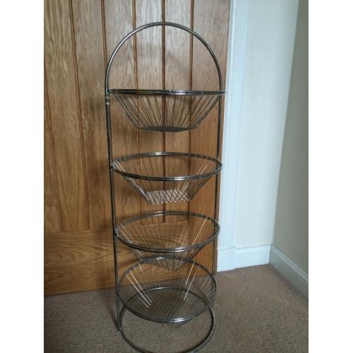 Metal vegetable baskets and stand