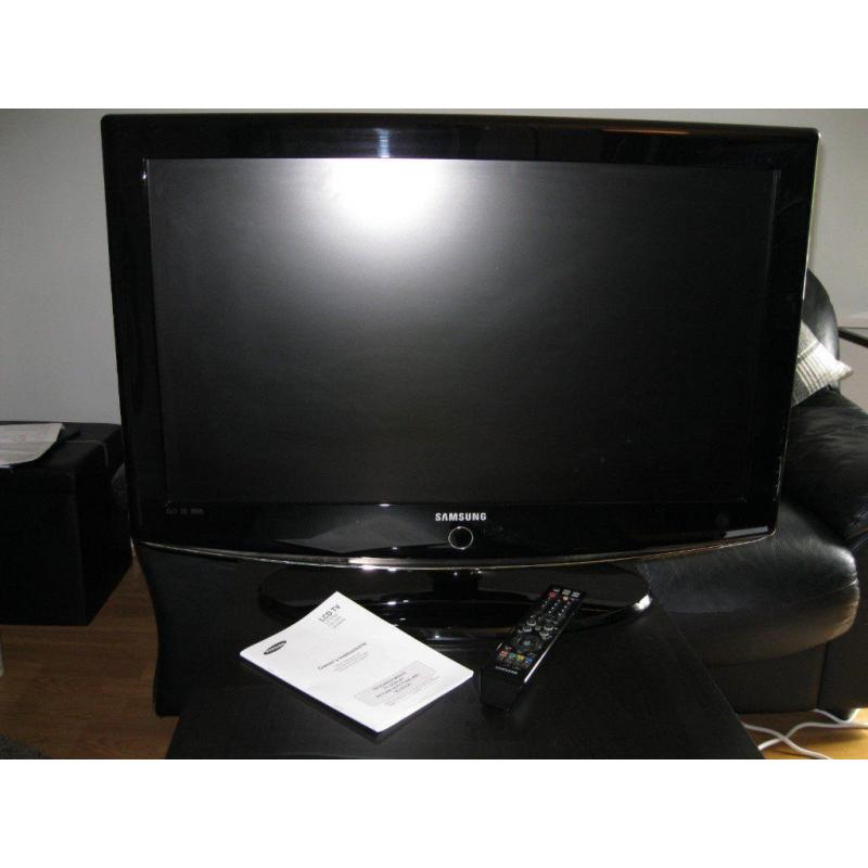 32 inch SAMSUNG TV