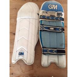 GM Catalyst 707 Batting Pads
