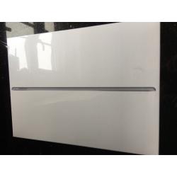 Brand new iPad Pro 12.9" 128GB with pencil, apple keyboard and Logitech keyboard