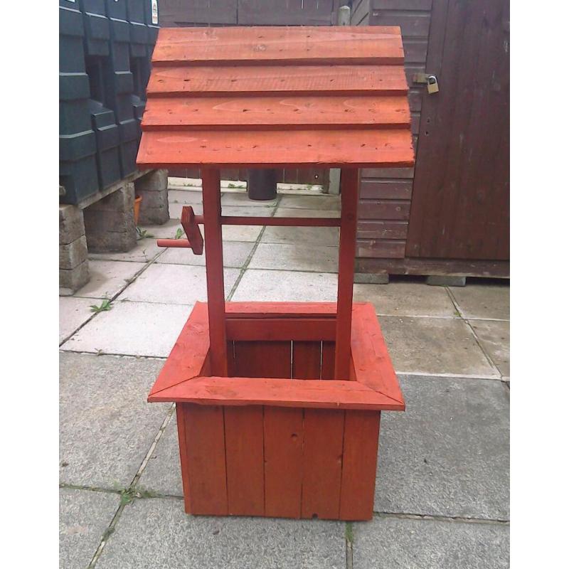 Ornamental wooden well