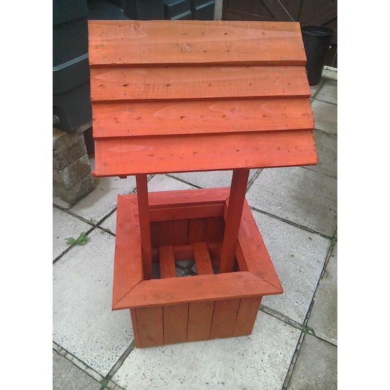 Ornamental wooden well
