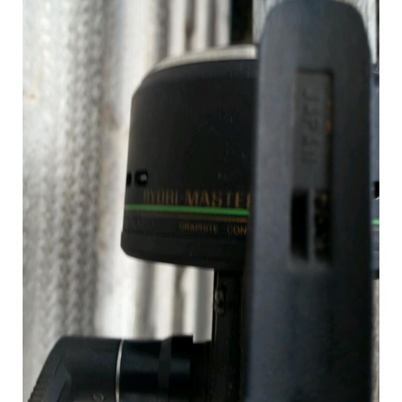 Ryobi and daiwa 123m close face reel press button