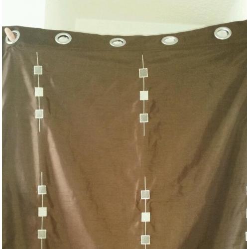Brown with natural colour"stone" design in them 90 x 90 heavy lined eyelet