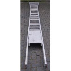 18ft double sided Stepladder with Platform and splayed base. HUGE!