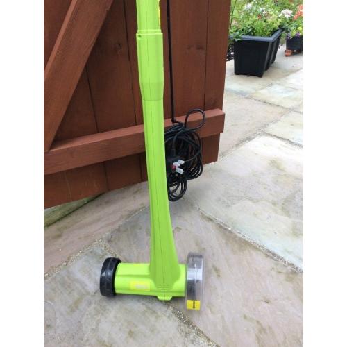 Garden Gear Electric Weed Sweeper - Model D5492
