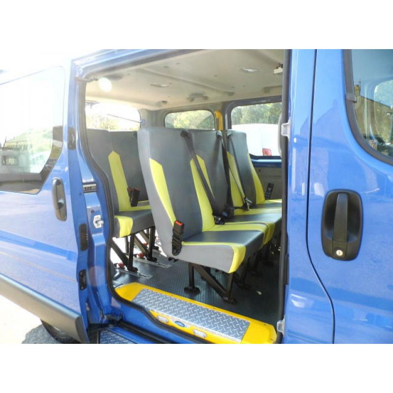 Renault Trafic 2.0 dCi LL29 Sport Phase 3 4dr (nav)(9 seats) YK61 HUP