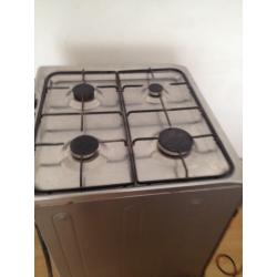 free standing gas cooker